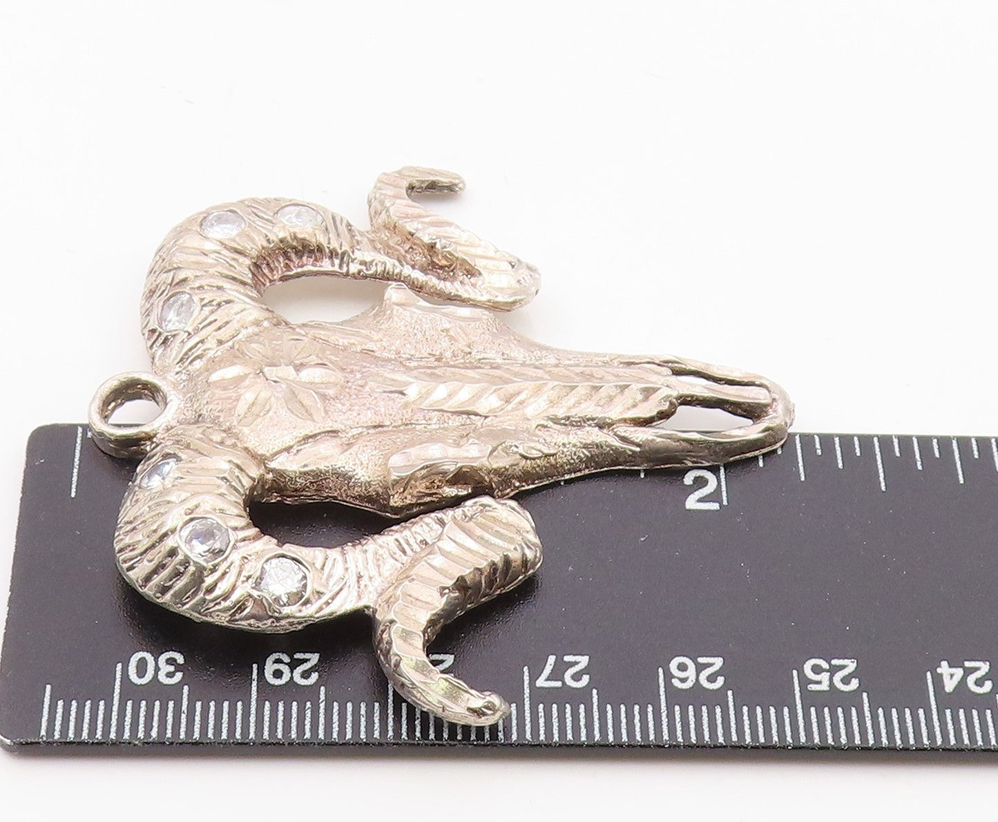 925 Sterling Silver  Vintage Shiny Diamond Cut Ram's Head Pendant  PT12535