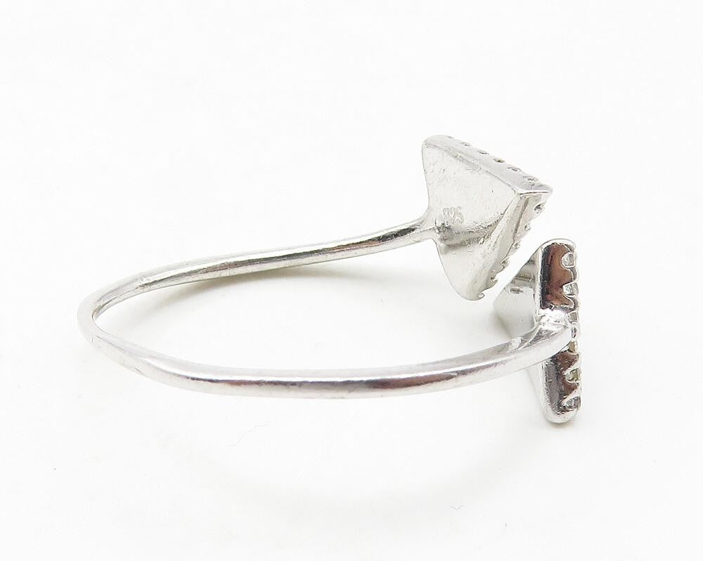 925 Sterling Silver  Shiny White Topaz Triangle Bypass Band Ring Sz 8  RG11442