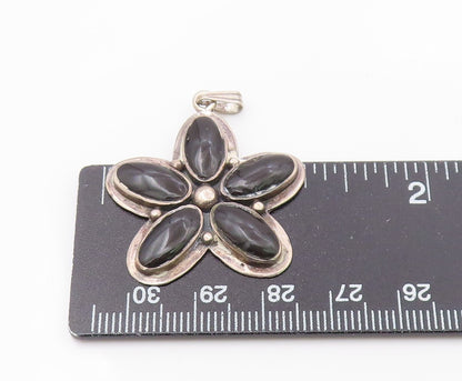NAVAJO 925 Sterling Silver  Vintage Black Onyx Flower Motif Pendant  PT14898