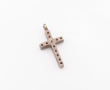 925 Silver  Vintage Petite Cubic Zirconia Religious Cross Pendant  PT11634