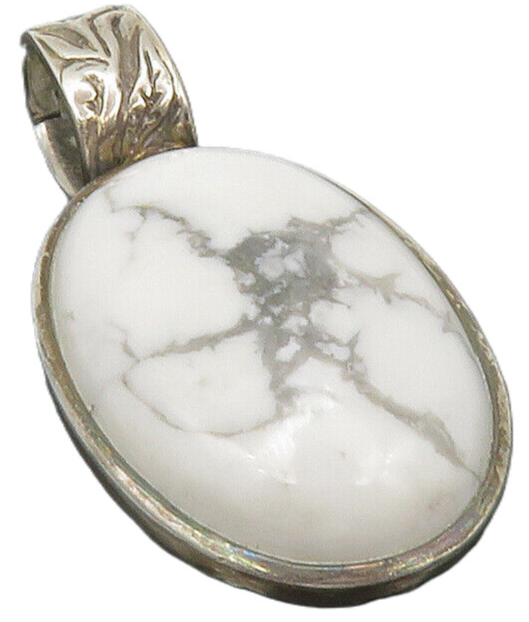 925 Sterling Silver  Vintage Cabochon Howlite Floral Design Pendant  PT9866