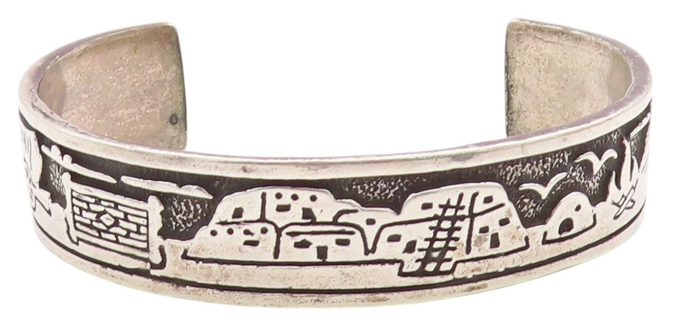 925 Sterling Silver Vintage Bracelet NAVAJO Village Life Carved Cuff  BT11342