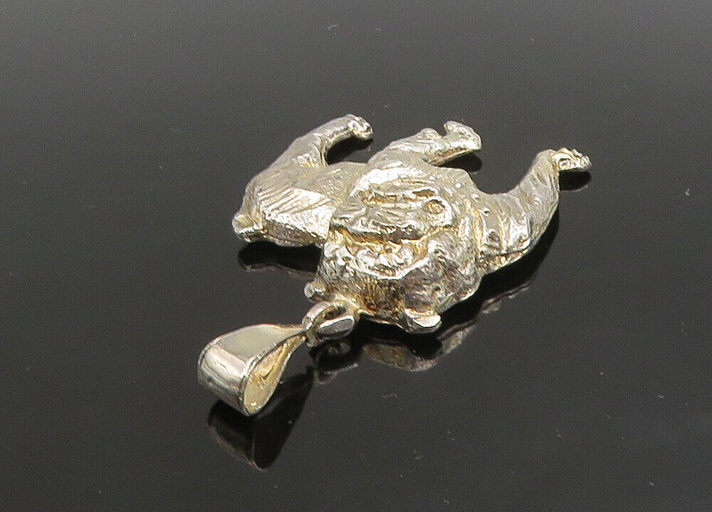 925 Sterling Silver  Vintage Shiny Diamond Cut Bull Dog Motif Pendant  PT19106