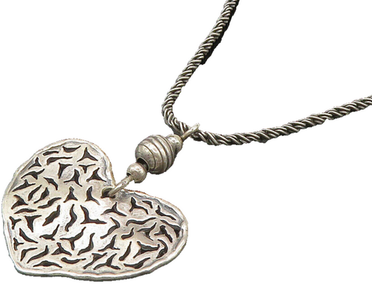 SILPADA 925 Silver  Vintage Cutout Love Heart Twist Chain Necklace  NE3609