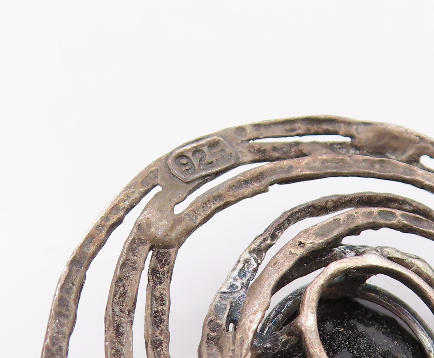 925 Sterling Silver Vintage Pendant ISRAEL Faceted Onyx Spiral Charm  PT26348