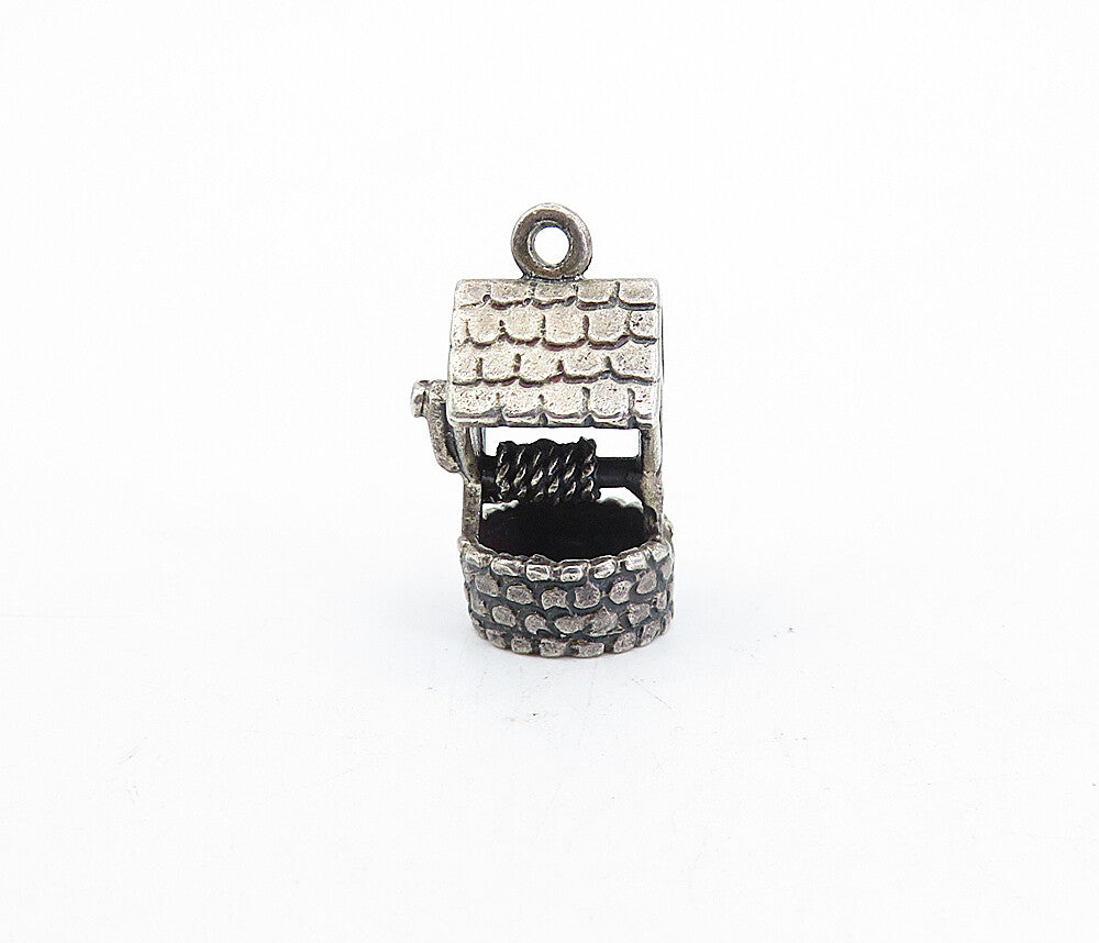 925 Sterling Silver  Vintage Petite Dark Tone Water Well Motif Pendant  PT3498