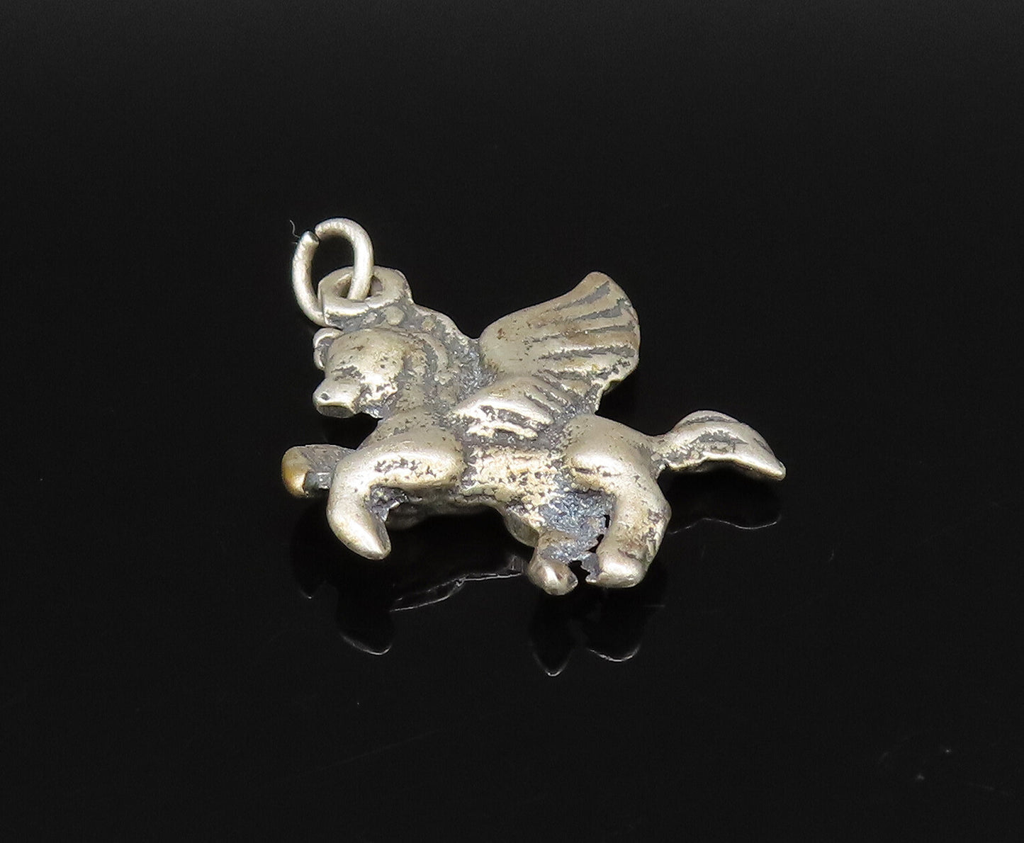 925 Sterling Silver  Vintage Sculpted Fancy Flying Horse Pendant  PT21491