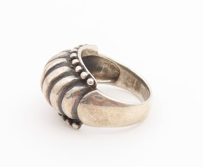 925 Sterling Silver Vintage Ring Chunky Ribbed Scalloped Dome  Sz 7.5  RG36655