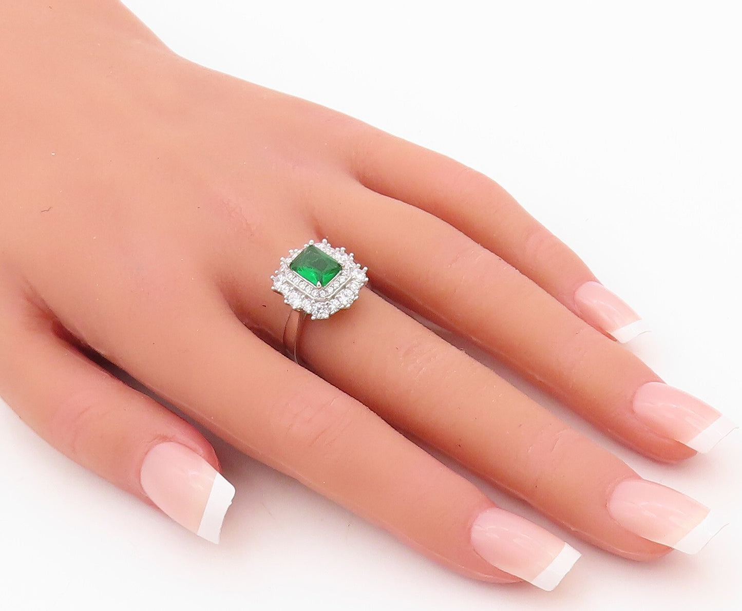925 Sterling Silver Vintage Ring Rectangle Green Halo White CZ  Sz 7  RG30003