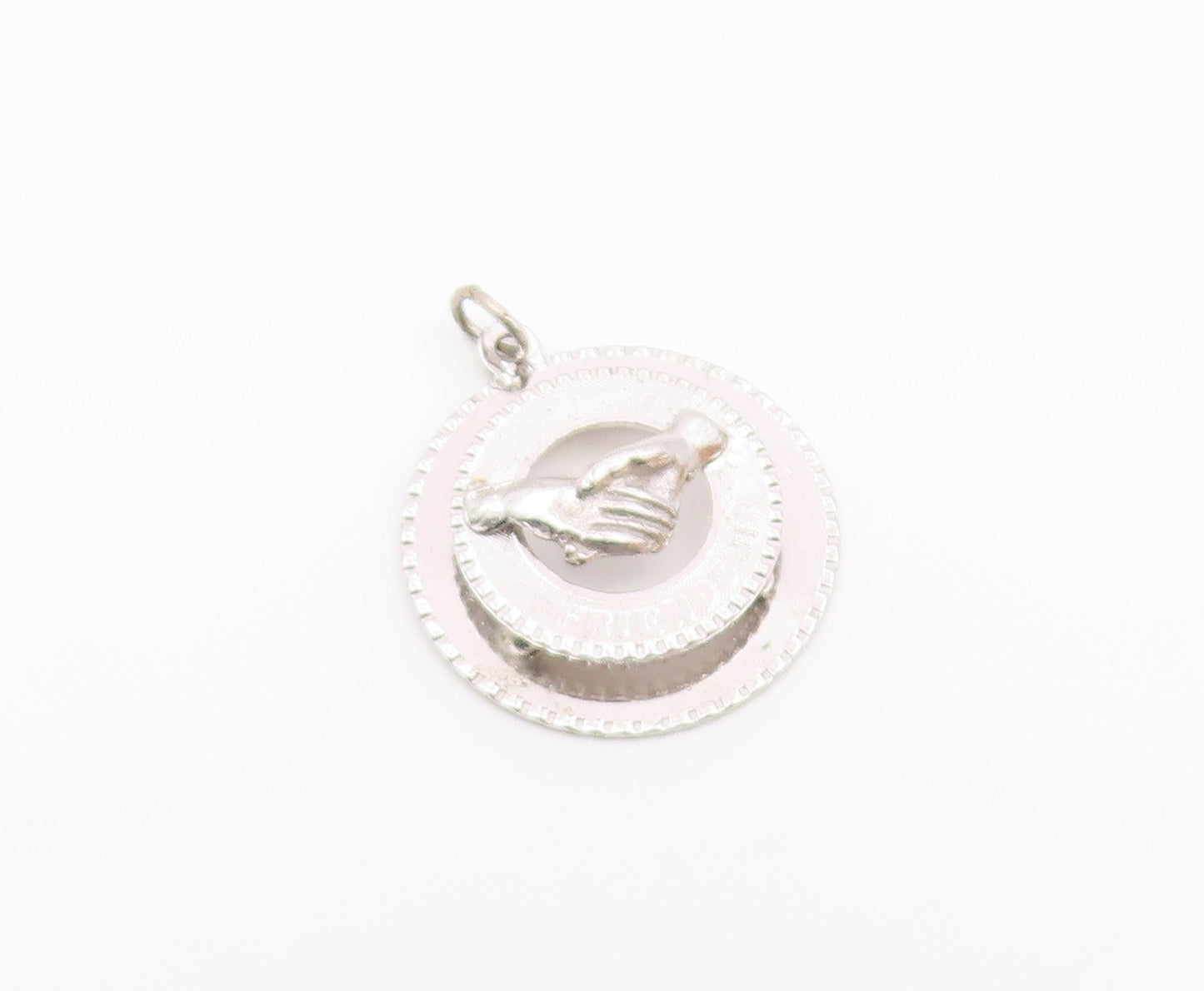 925 Sterling Silver Vintage Pendant Carved Hands Friendship Promise  PT22765