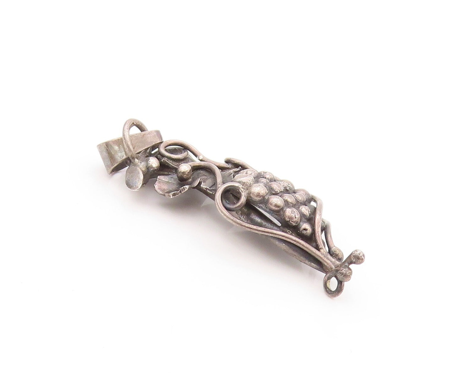 925 Sterling Silver Vintage Pendant Dark Tone Cutout Grape Vine  PT23977