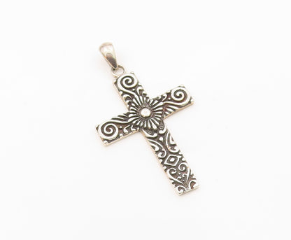 925 Sterling Silver  Vintage Shiny Swirl Religious Cross Pendant  PT15071