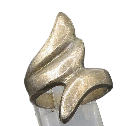 925 Sterling Silver  Vintage Smooth Dark Tone Bypass Band Ring Sz 8  RG22495