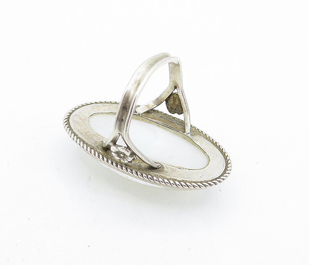 925 Silver  Vintage Victorian Mother Of Pearl Cocktail Ring Sz 7.5  RG6915