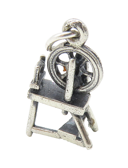 925 Sterling Silver  Vintage Petite Cotton Wheel Motif Drop Pendant  PT7978