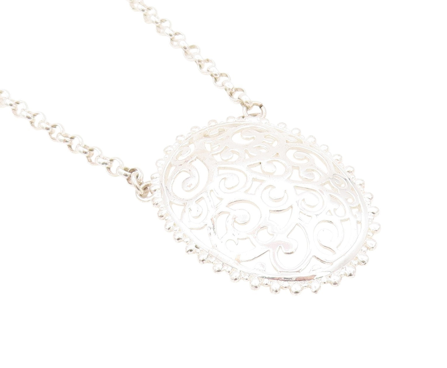 925 Sterling Silver Vintage Necklace Swirly Carved Oval Pendent  NE4577
