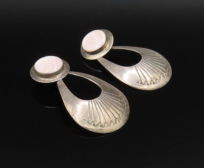 NAVAJO 925 Silver  Vintage Round Agate Etched Pear Shaped Earrings  EG12154