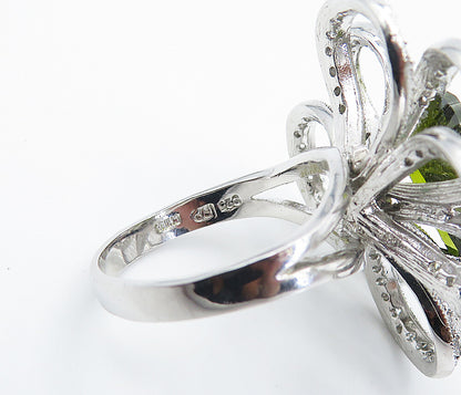 925 Sterling Silver   Peridot & Topaz Floral Motif Cocktail Ring Sz 10  RG8574