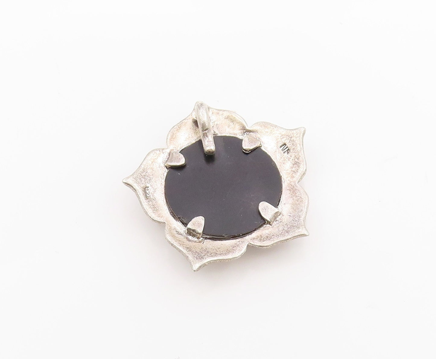 925 Sterling Silver Vintage Pendant Cabochon Onyx Floral Petal Charm  PT25486