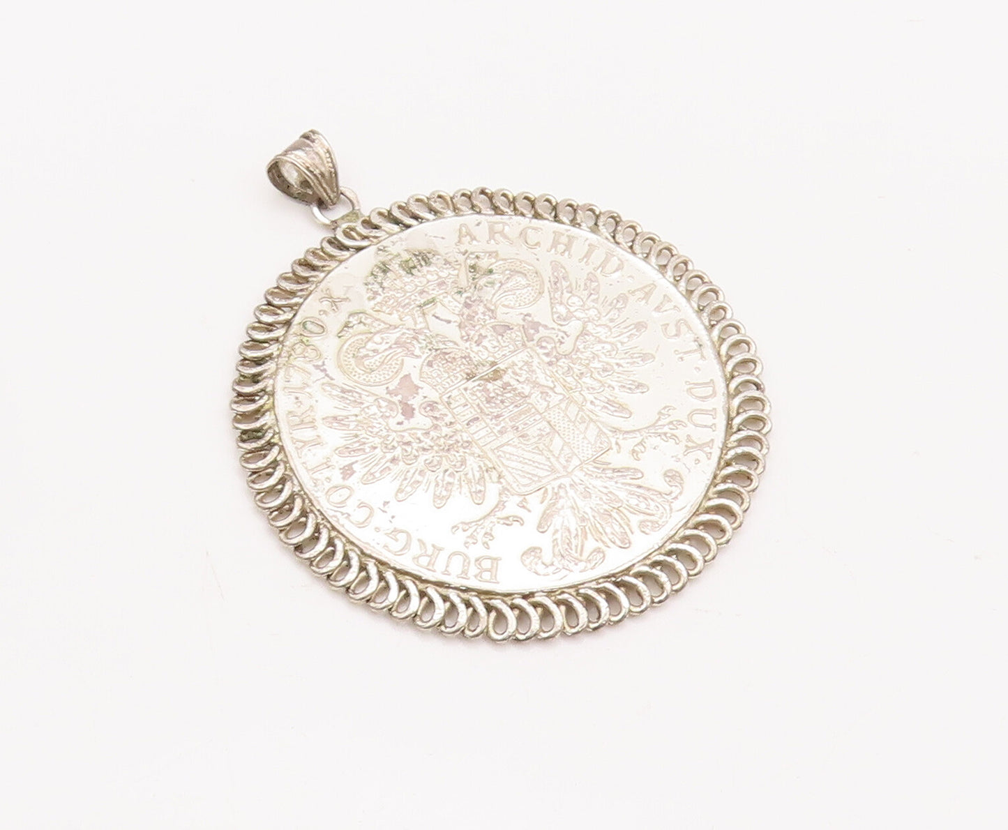 925 Sterling Silver Vintage Pendant Solid Carved Royal Face Coin  PT23132
