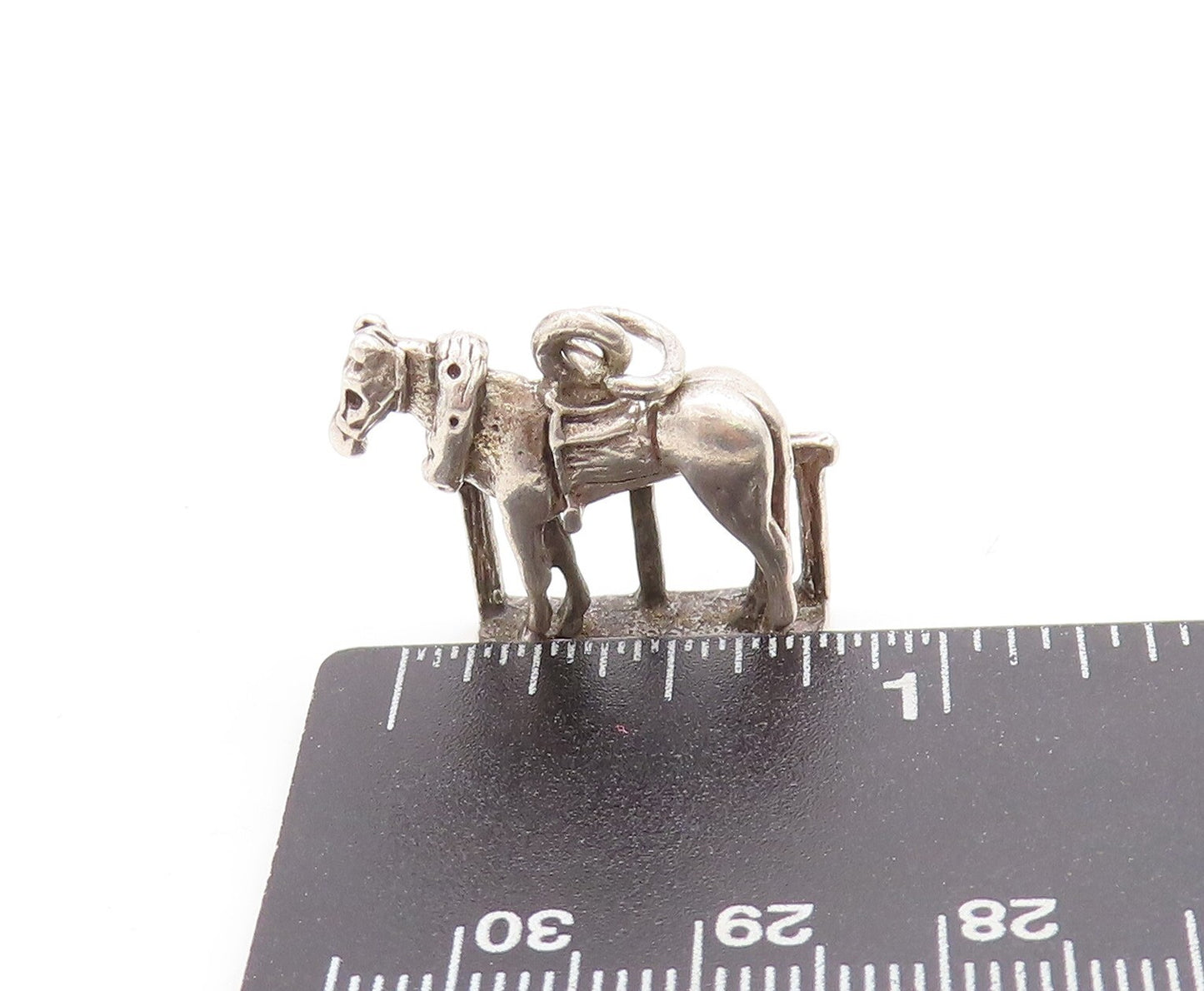 925 Sterling Silver Vintage Pendant Dark Tone Horse In Stable  PT23718