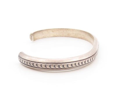 925 Sterling Silver Vintage Bracelet SOUTHWESTERN Dark Tone Etched Cuff BT11170