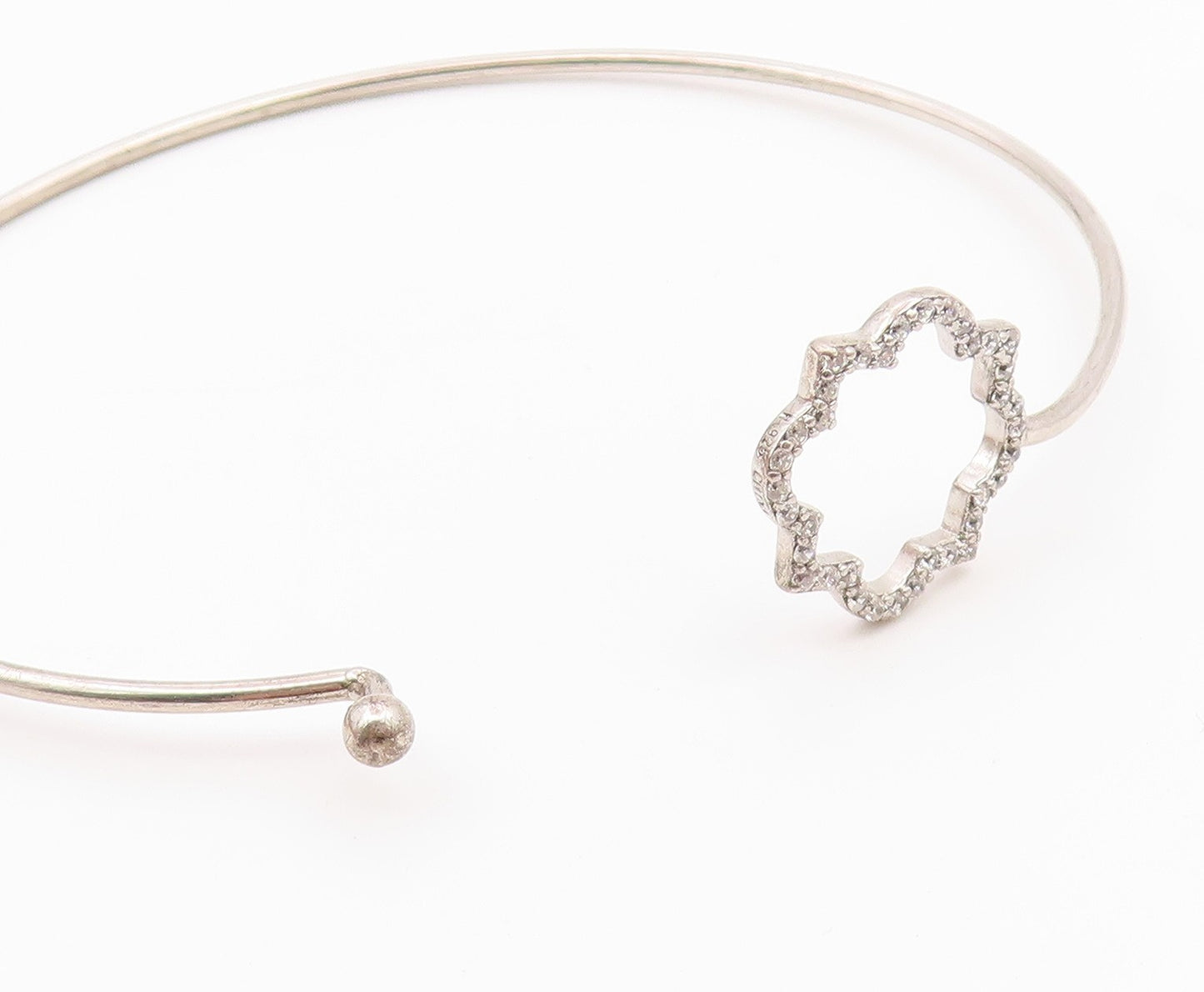 925 Sterling Silver  Shiny Topaz Open Flower Motif Bangle Bracelet  BT5254