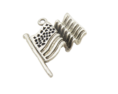 925 Sterling Silver  Vintage Petite Waving American Flag Drop Pendant  PT8754
