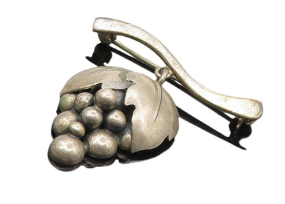 925 Sterling Silver  Vintage Oxidized Grape Bunch Motif Brooch Pin  BP3639