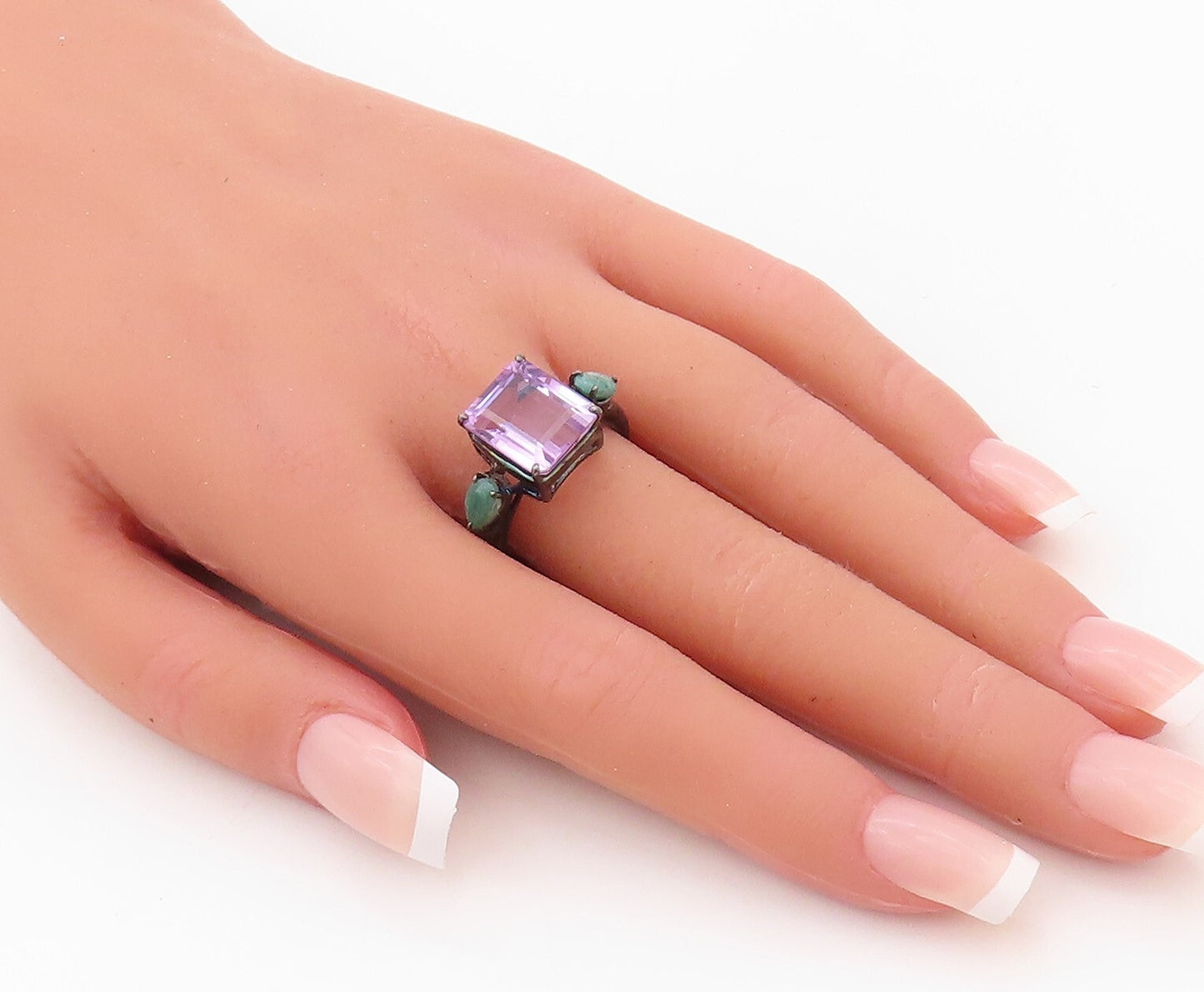 925 Sterling Silver Vintage Ring Amethyst & Drop Cut Green Gemstone Sz 8 RG30224