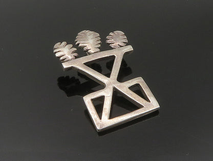 925 Sterling Silver  Vintage Smooth Open Design Etched Detail Pendant  PT19897