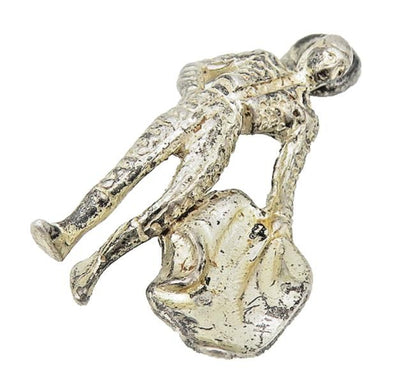 925 Sterling Silver  Vintage Petite Bull Fighter With Cape Pendant  PT8932