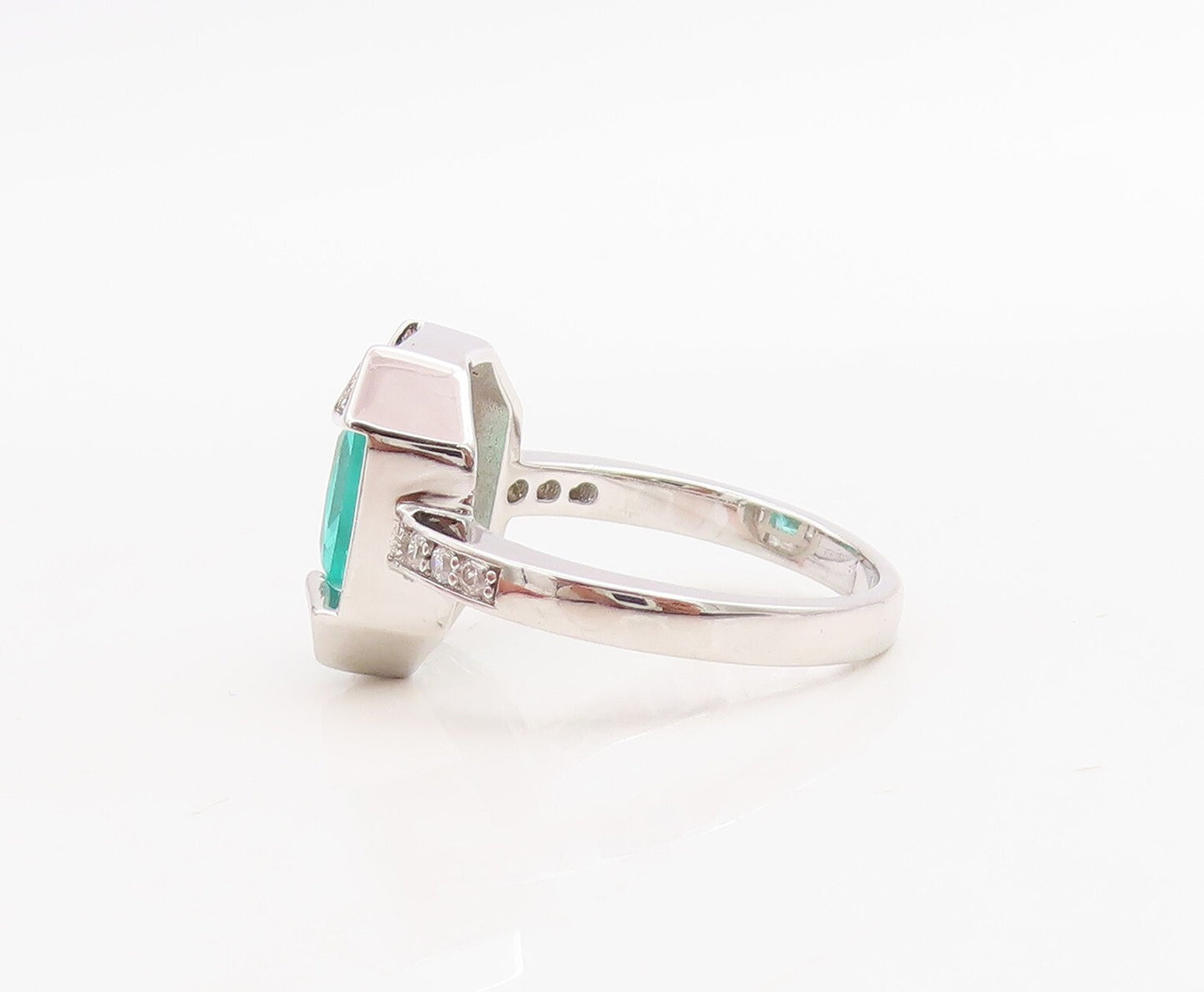 925 Sterling Silver Vintage Ring Rectangle Sea Green & White CZ  Sz 7.5  RG30706