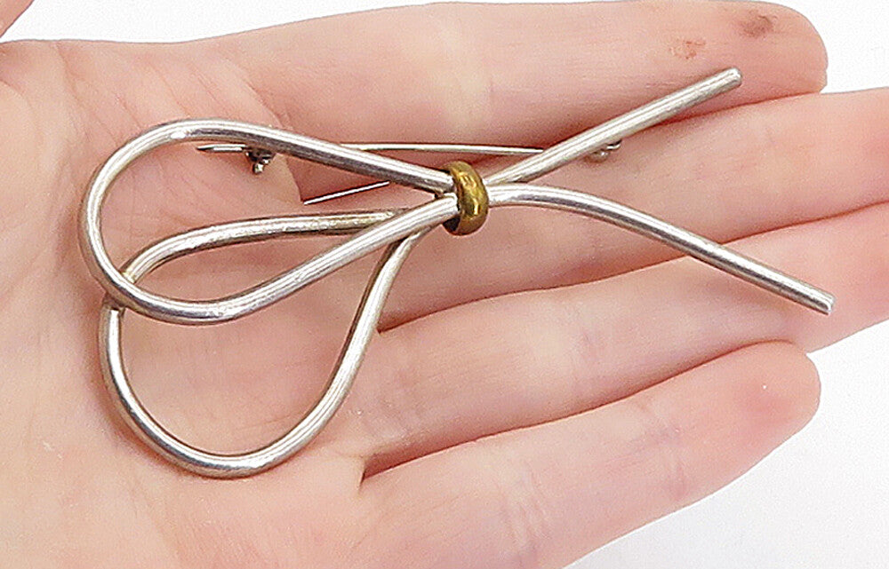 925 Sterling Silver  Vintage Two Tone Tied Loop Design Brooch Pin  BP1267