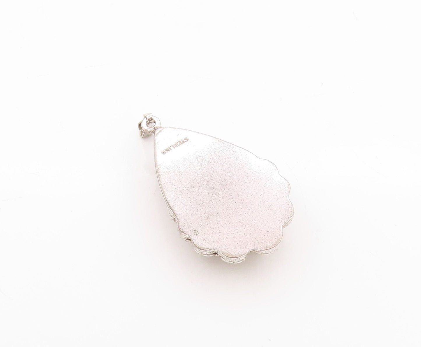 925 Sterling Silver Vintage Pendant Drop Shape Floral Design ( OPENS ) PT24682