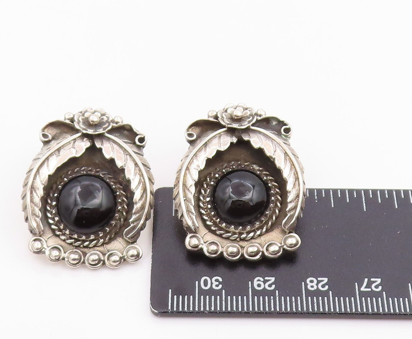 925 Sterling Silver Vintage Earrings NAVAJO Black Onyx Floral Leaf Motif EG14216