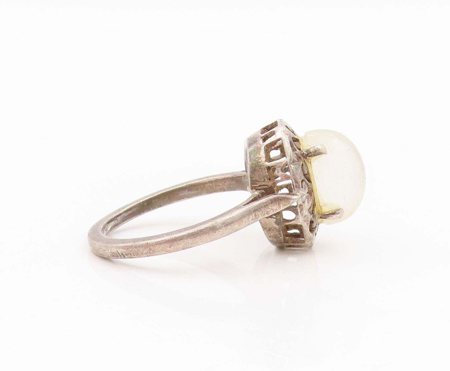 925 Sterling Silver Vintage Ring Gemstone Swirly Heart Carved  Sz 7  RG31897