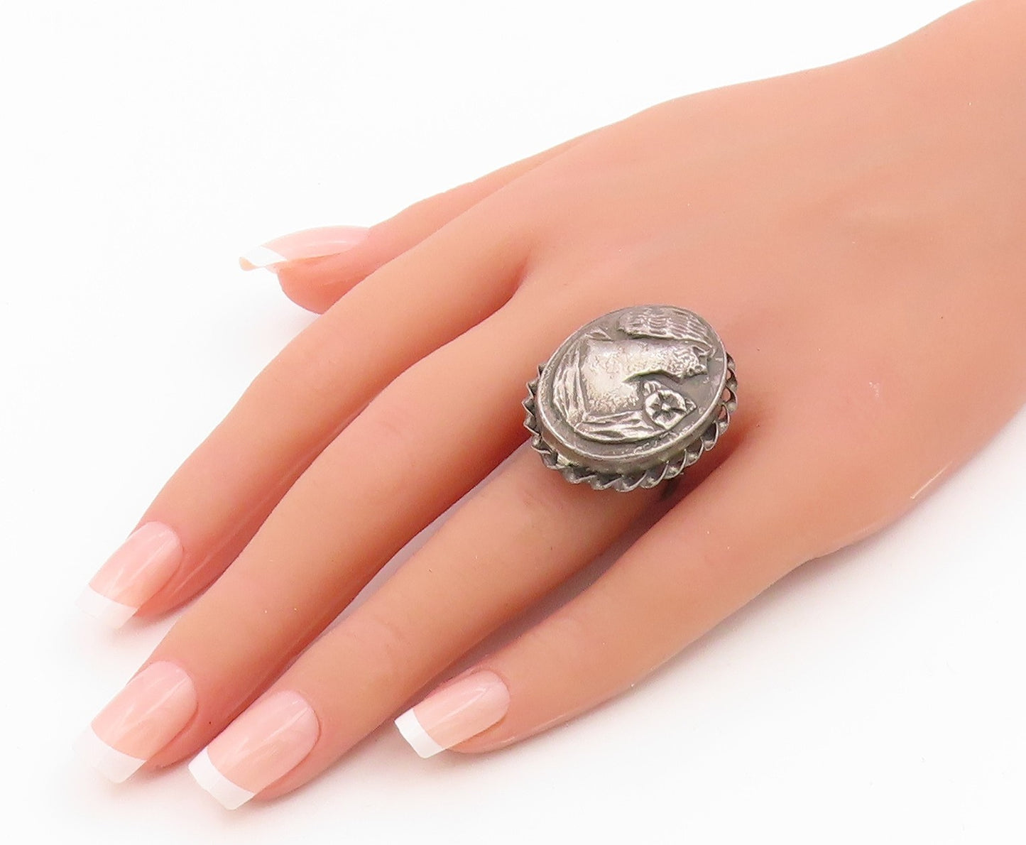 925 Sterling Silver Vintage Ring Antique Lady Profile Band  Sz 6.5  RG35308