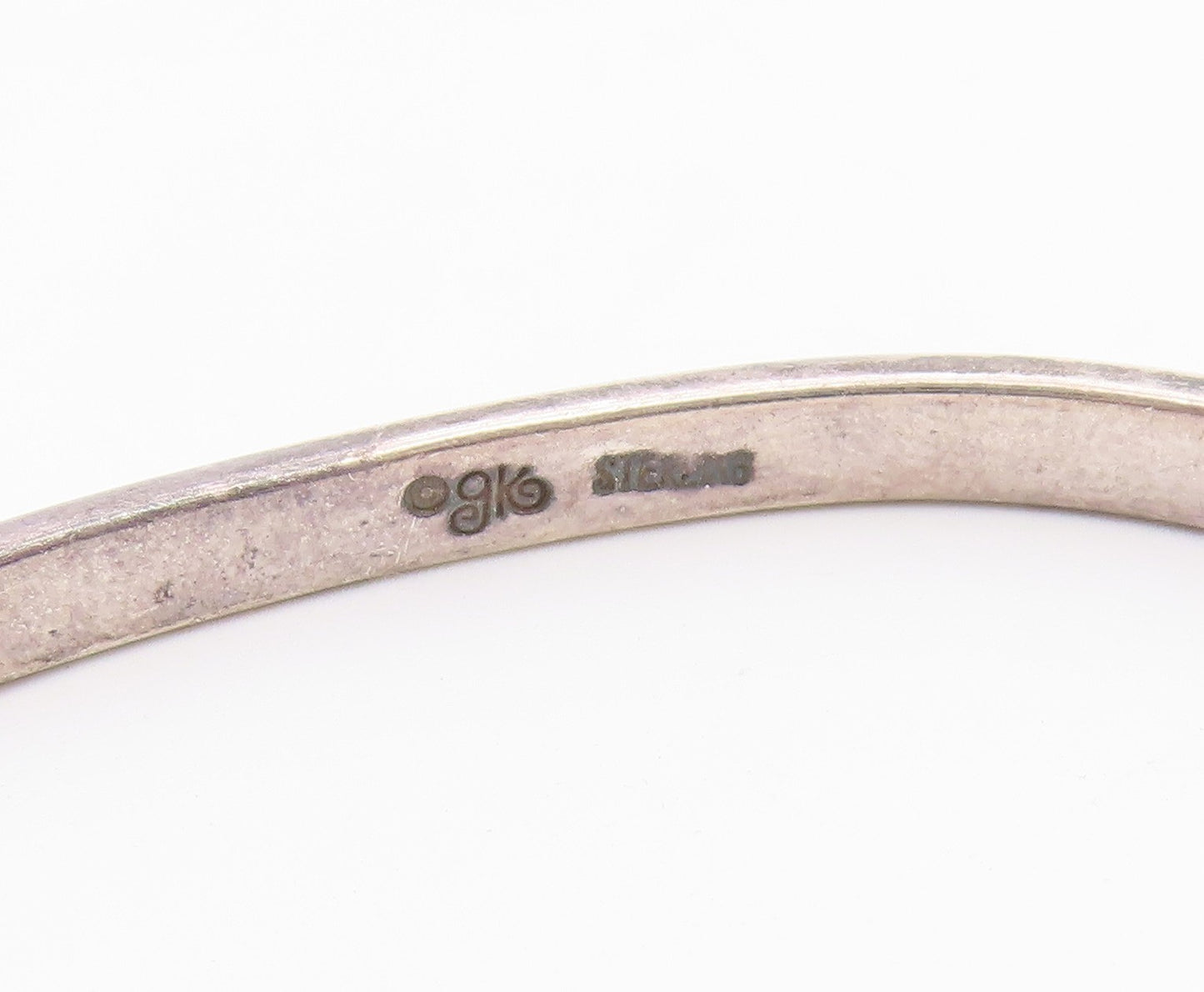 925 Sterling Silver  Vintage Petite Believe Stamped Cuff Bracelet  BT9123