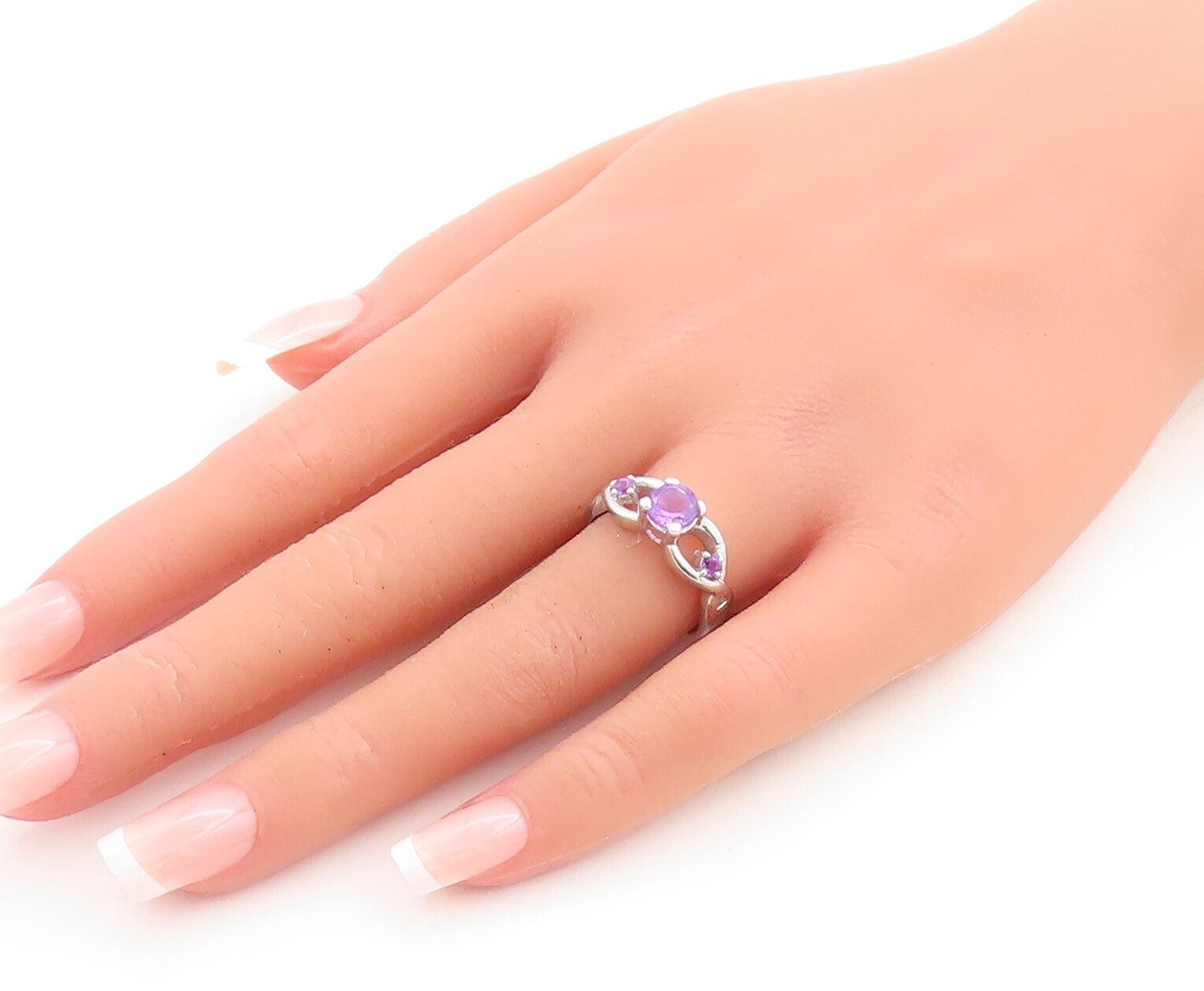 925 Sterling Silver Vintage Ring Designer Cutout Round Amethyst  Sz 7  RG31188
