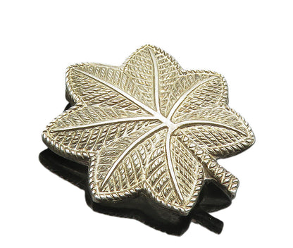 925 Sterling Silver  Vintage Shiny Maple Leaf Autumn Motif Brooch Pin  BP3457