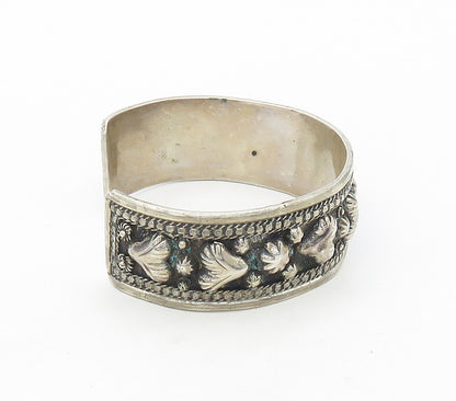 EGYPT 925 Sterling Silver  Vintage Raised Love Hearts Cuff Bracelet  BT6290