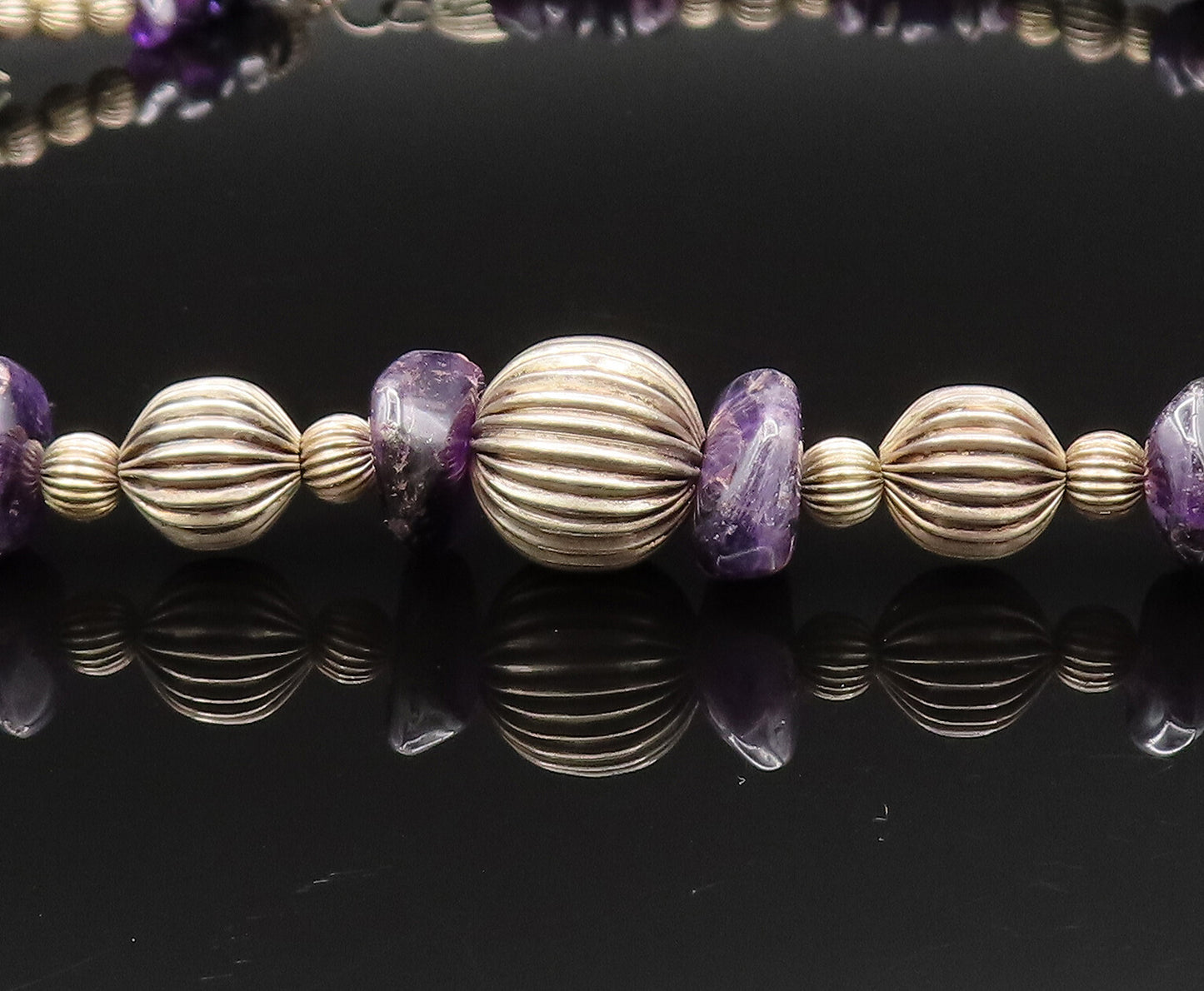 925 Sterling Silver  Vintage Ribbed Sphere & Charoite Pattern Necklace  NE3909