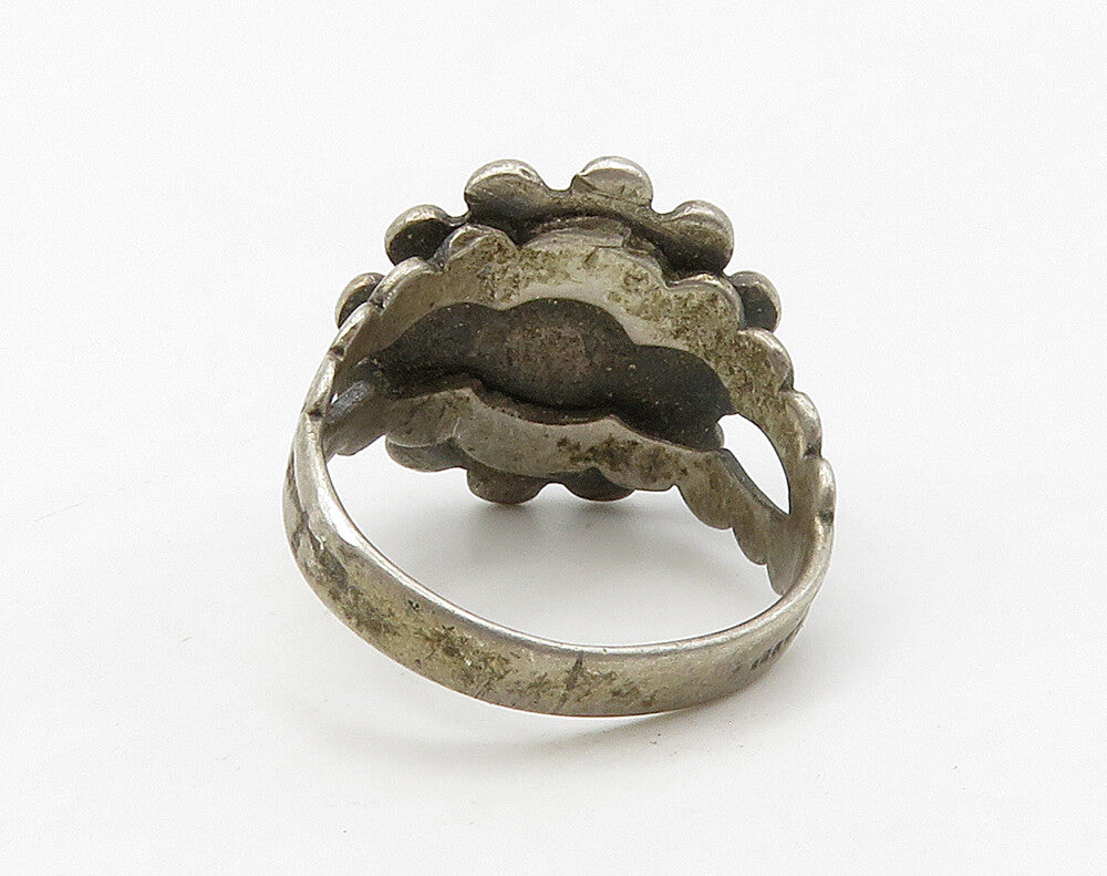 925 Sterling Silver  Vintage Floral Dome Dark Tone Band Ring Sz 6  RG16257