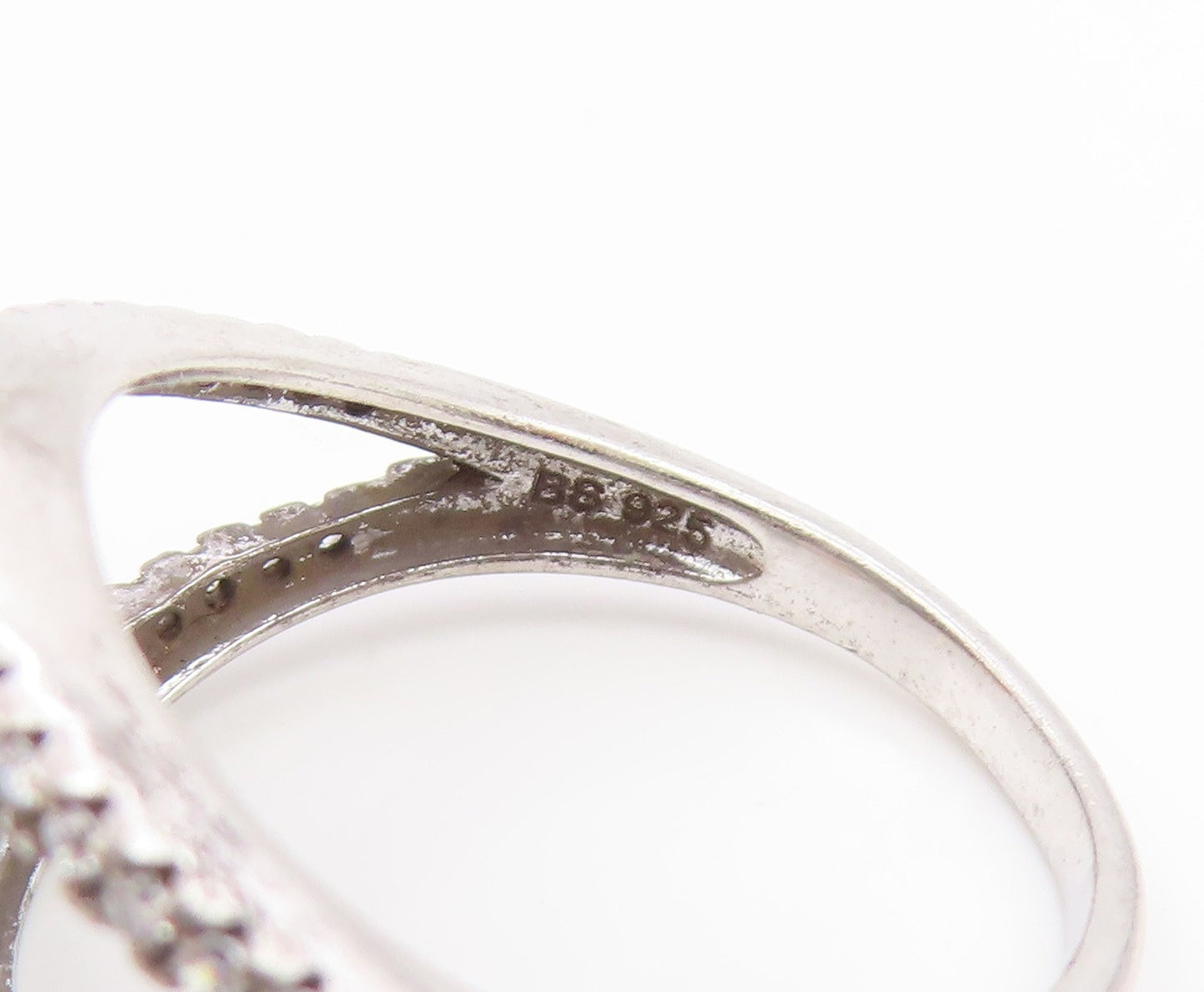925 Sterling Silver Vintage Ring Sparkling CZ Elegant Split Band  Sz 6  RG35125