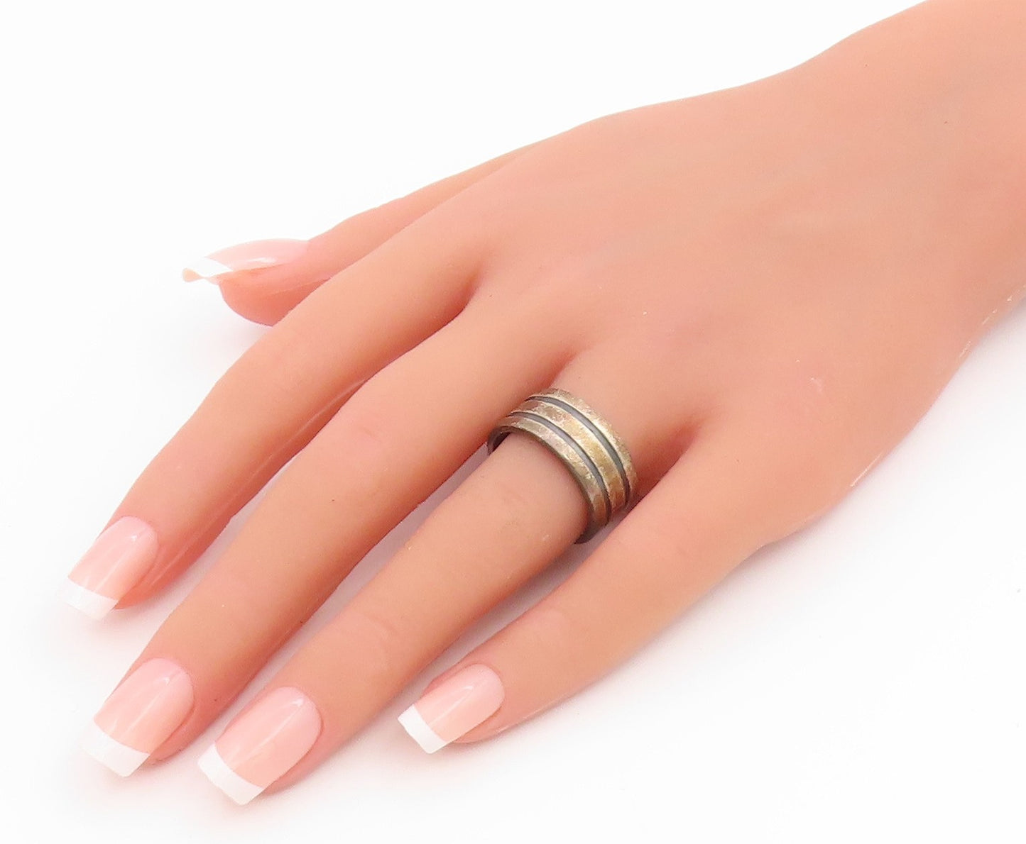 925 Sterling Silver Vintage Ring ART'S ELEGANCE Ribbed Band  Sz 8.5  RG35323