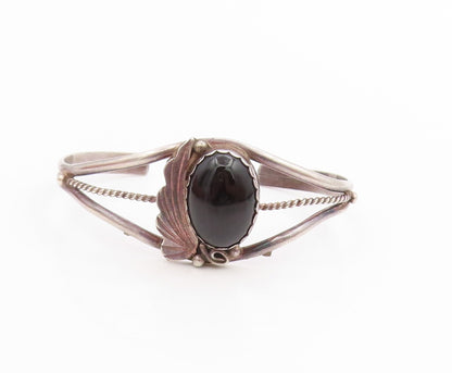 925 Sterling Silver Vintage Bracelet NAVAJO Cabochon Onyx Leaf Design  BT11447