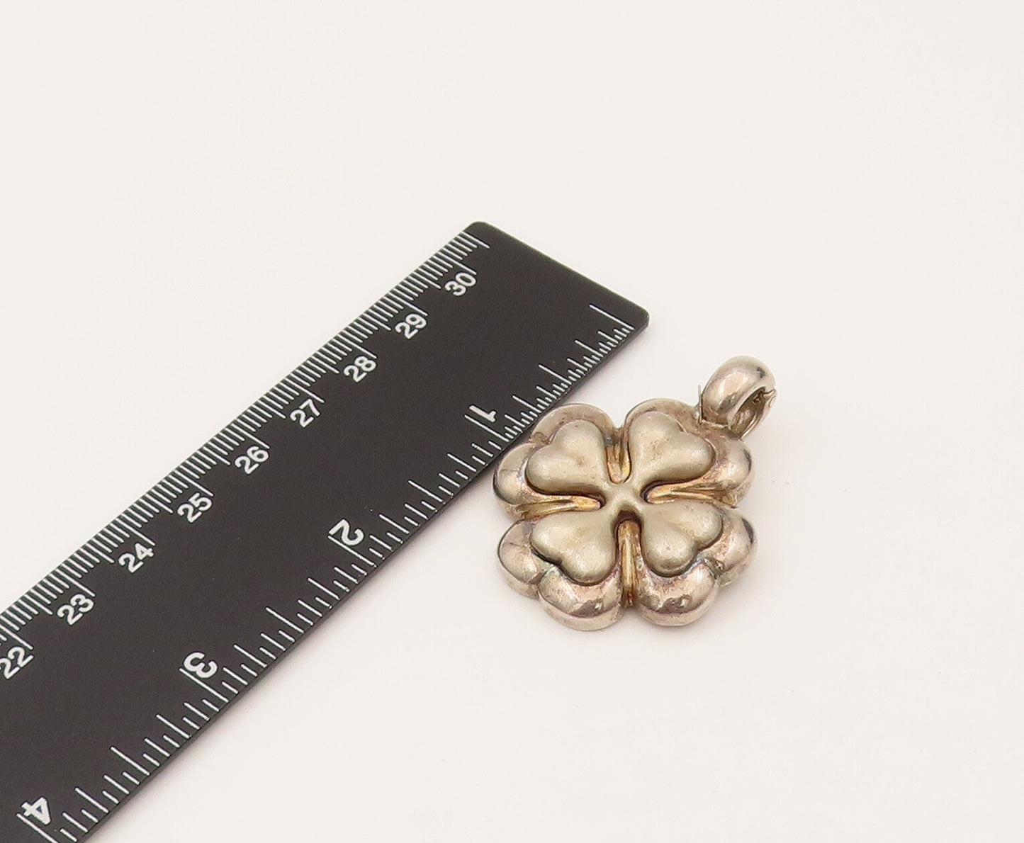 ESPO SIG 925 Sterling Silver Vintage Heart Shaped Four Petals Pendant PT21994