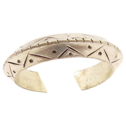 925 Sterling Silver Vintage Ring Etched Geometric Pattern Band  Sz 8.5  RG36900