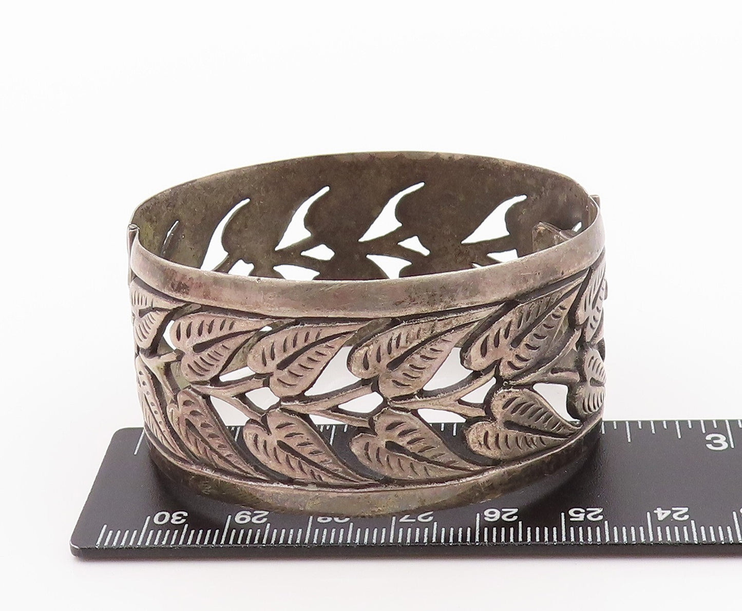 925 Sterling Silver Vintage Bracelet PERU Antique Dark Tone Leaf Bangle  BT11126